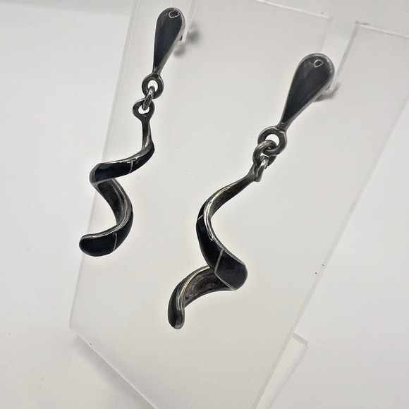 Vintage Sterling Silver Black Enamel Spiral Drop Earrings Modernist Mexico JA - Picture 3 of 12
